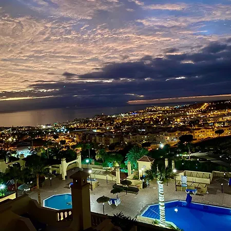 Panoramic View With Big Terrace *