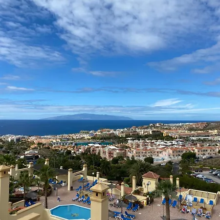 Panoramic View With Big Terrace * 阿德耶